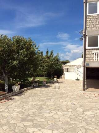 Апартаменты VILA Djordje Свети-Стефан-5